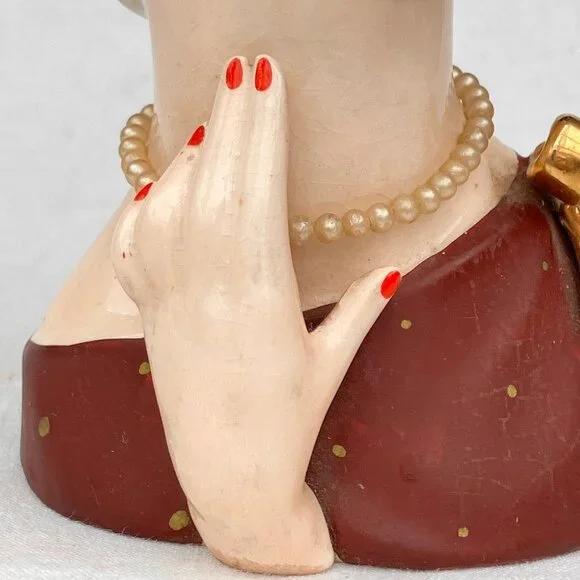1956 Napco Lady in Pearls Head Vase C2637A - Picture 7 of 15